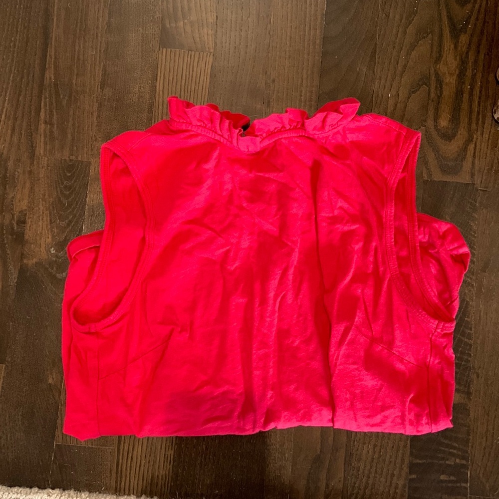 Anthrolpologie high neck ruffle t-shirt. Amazing condition